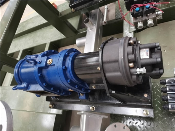 融雪劑機(jī)場(chǎng)灑布車(chē)轉(zhuǎn)子泵